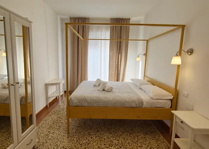 Ca Montegrappa ゲストハウス メストレ