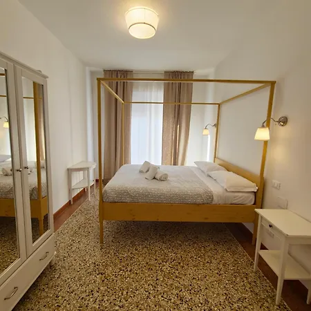 Ca Montegrappa Gæstehus Mestre